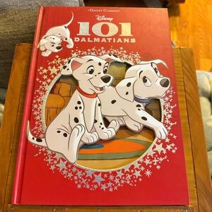 Disney Classics 101 Dalmatians Children’s Book